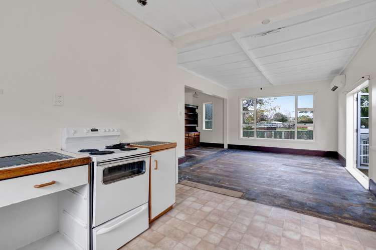 35c Nelson Street Waitara_14