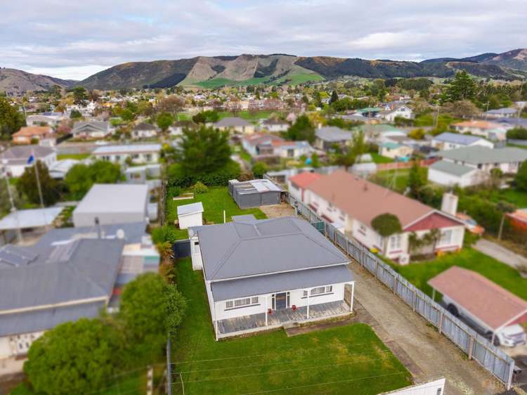 25 Coronation Street Waimate_34