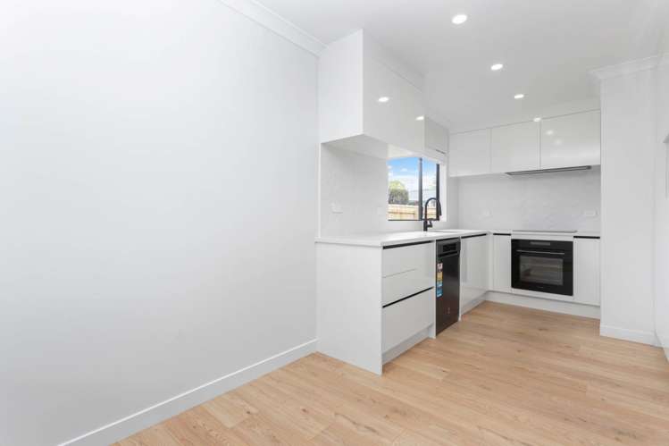 2/87 Nile Road Milford_5