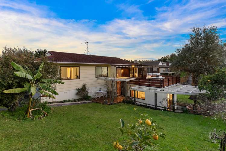 3 Newstead Avenue Browns Bay_12