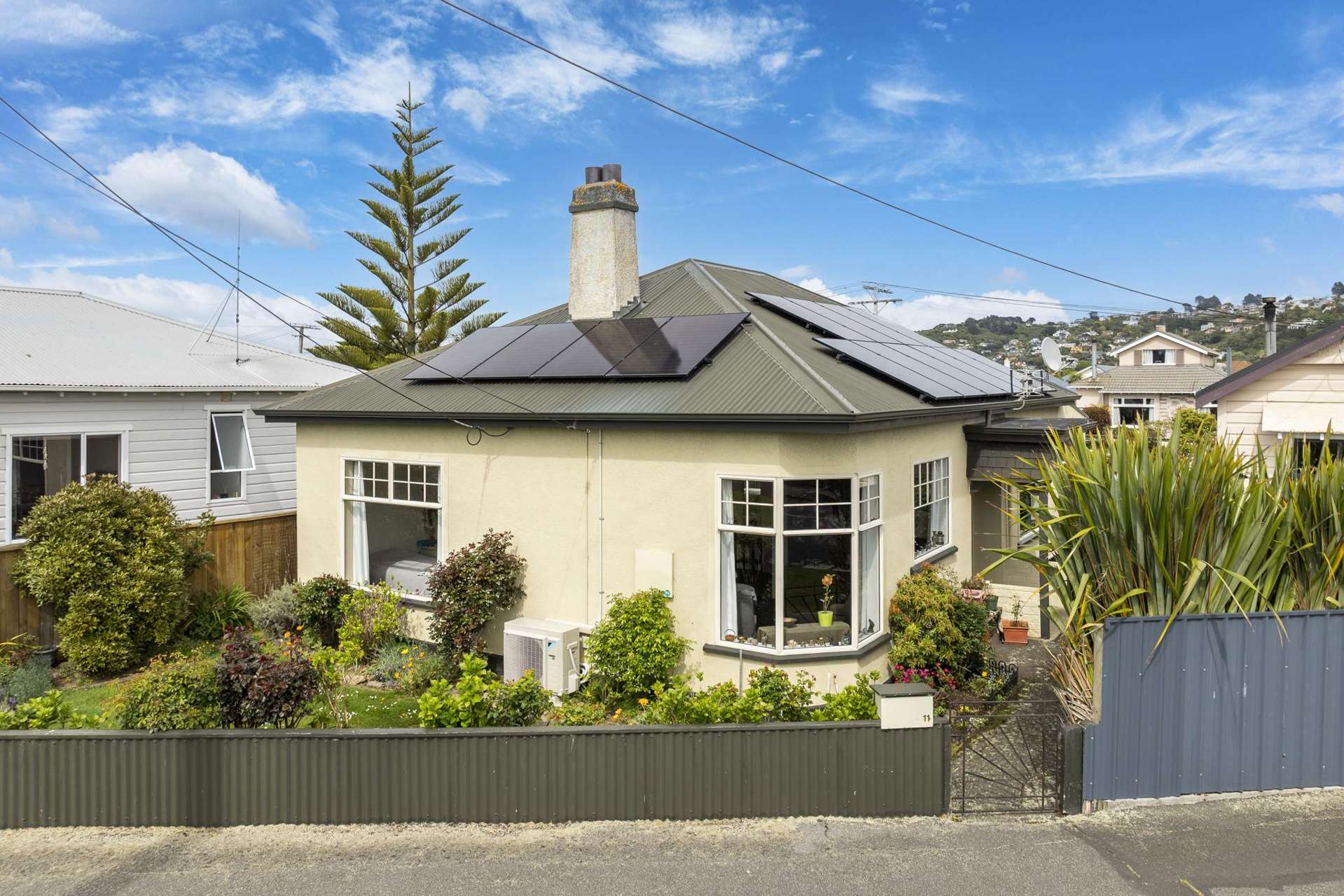 11 Hargest Crescent Saint Kilda_0