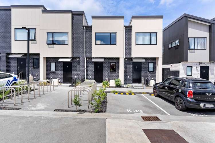 33 Kiato Lane Flat Bush_21