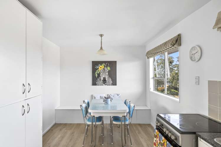 2/8 Applewood Place_4