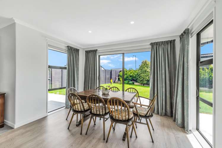 74 Faulks Drive Lincoln_11