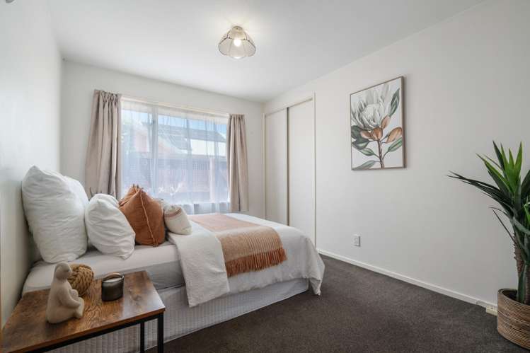 39 Showgate Avenue Sockburn_14