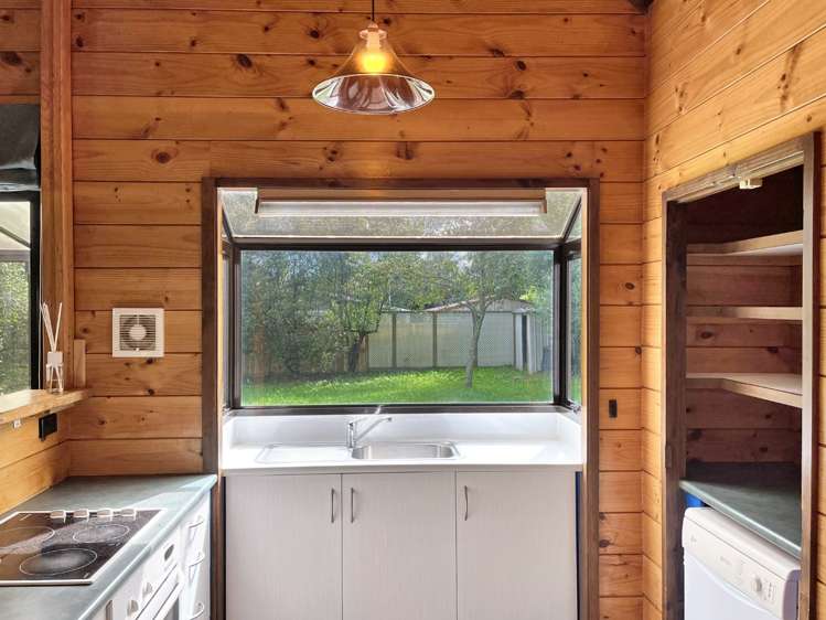 6 Iles Road Lynmore_2