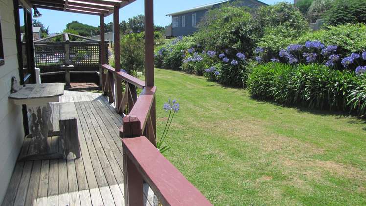124 Park Avenue Waitarere Beach_11