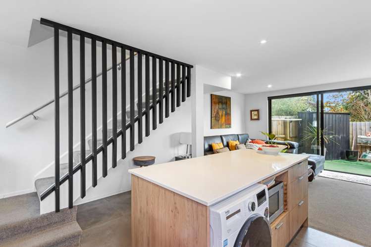 1/61 Peverel Street Riccarton_7