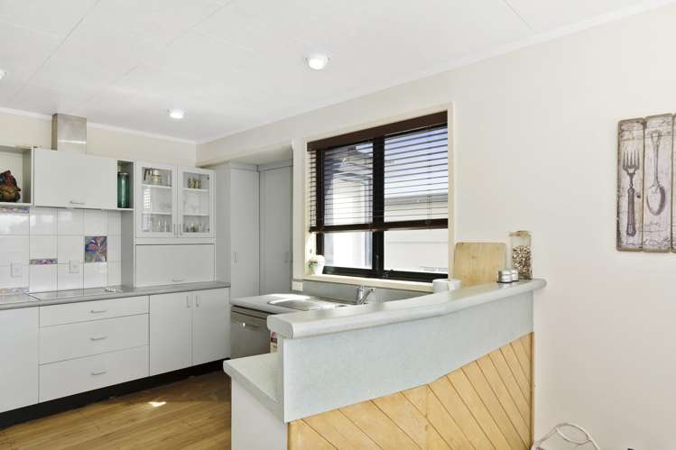 1119 Papamoa Beach Road Papamoa_8