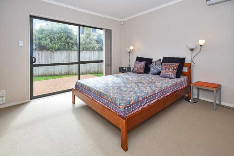 8 Ashkirk Place Wattle Downs_16