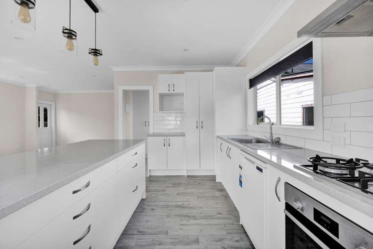 11 Orlando Street Stratford_6