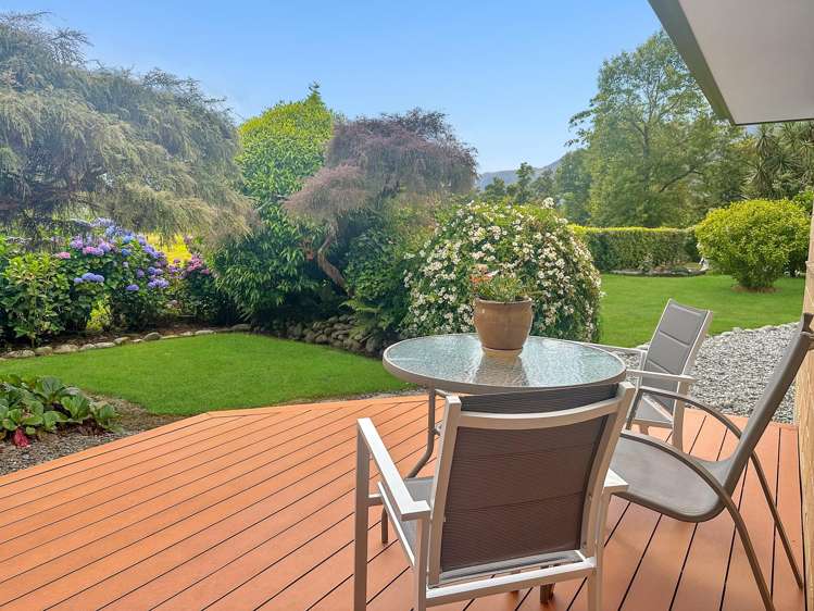 22 Petersen Road Harihari_7