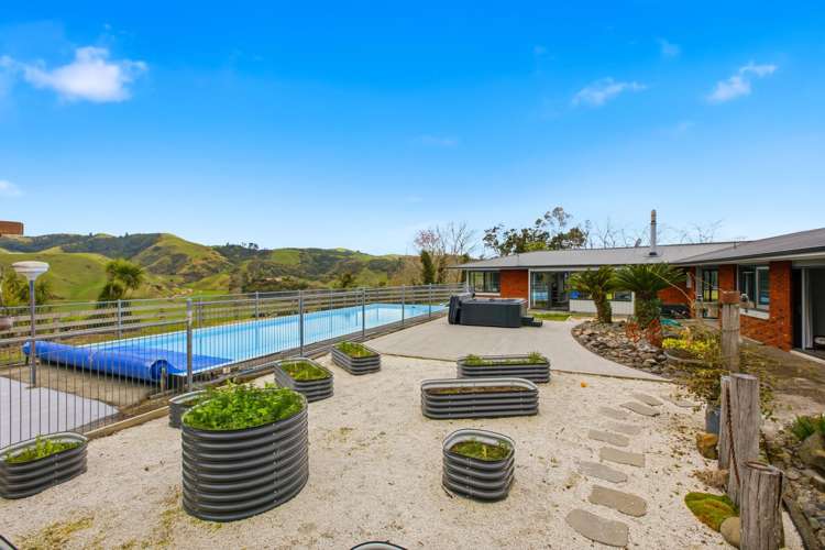 519 Otamarakau Valley Road Pukehina_8