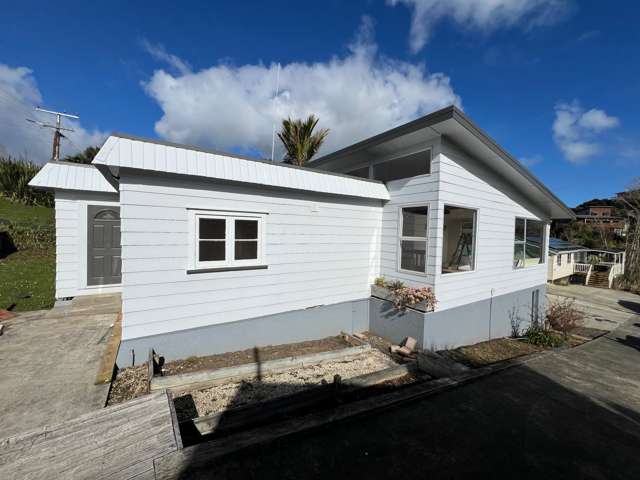 36 Lorenzen Bay Road Raglan_4