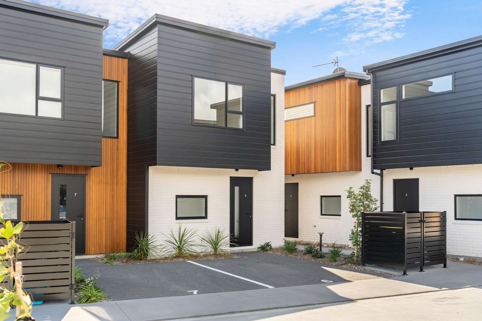 6/90 Knights Road Hutt Central_0