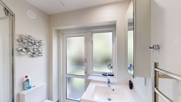 2/48 Oriental Parade Oriental Bay_11