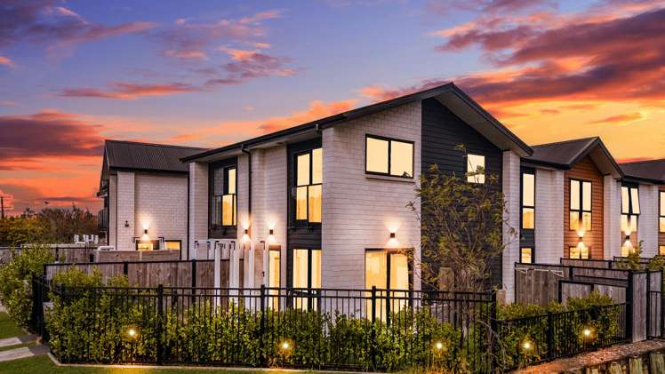10/172 Don Buck Road Massey_3