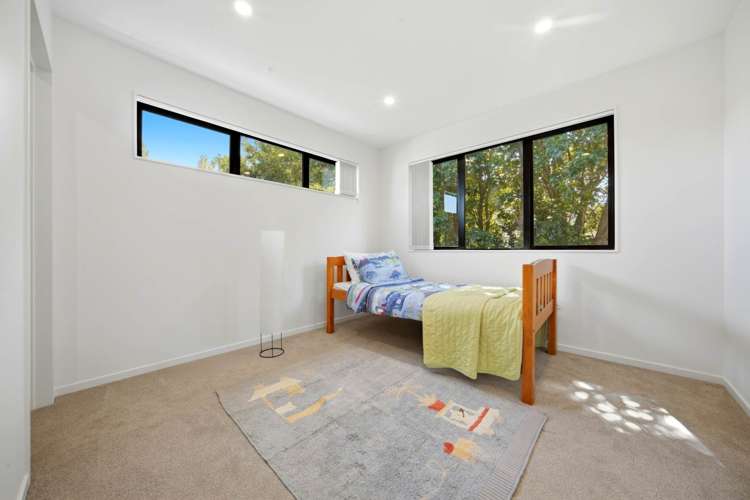 30D Lowtherhurst Road Massey_23