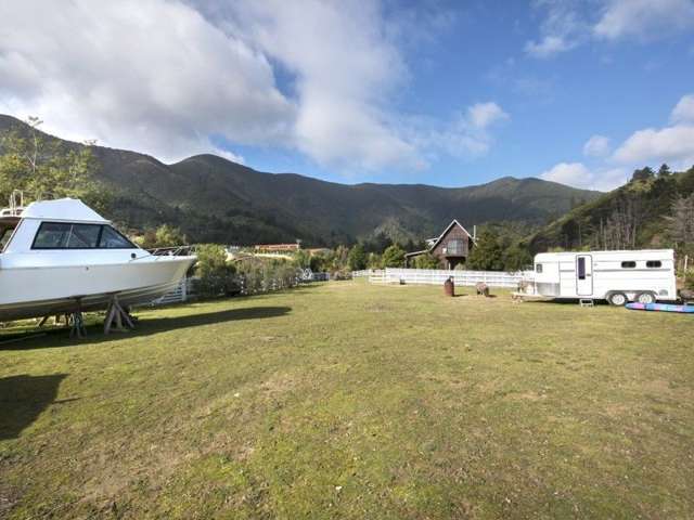 112 Boons Valley Road Waikawa_4