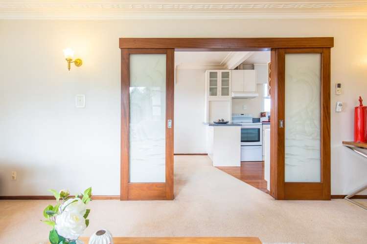 37 Tahi Terrace Glen Eden_14