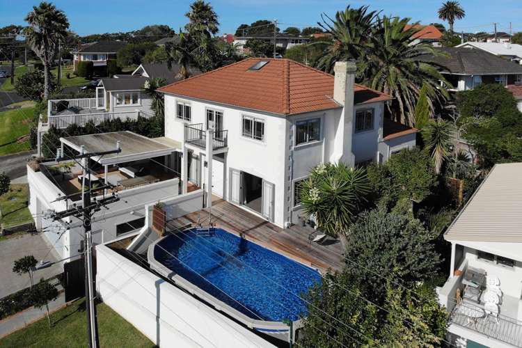 8 Norman Road Hauraki_1