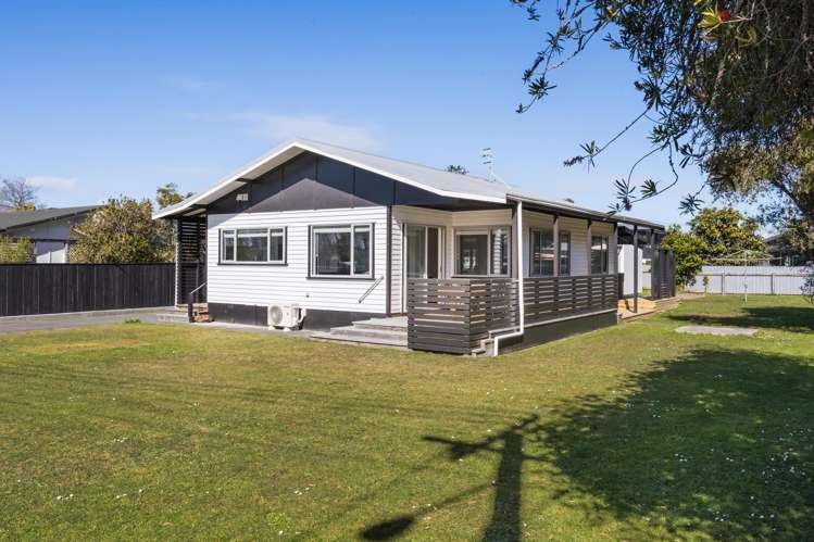 8 Cousins Avenue West Foxton Beach_22