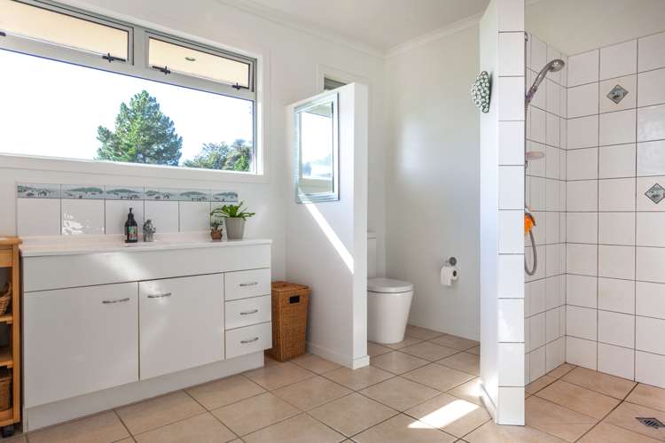 13 Widdison Place Whangamata_10