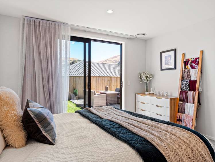 11 Till Street Jacks Point_21