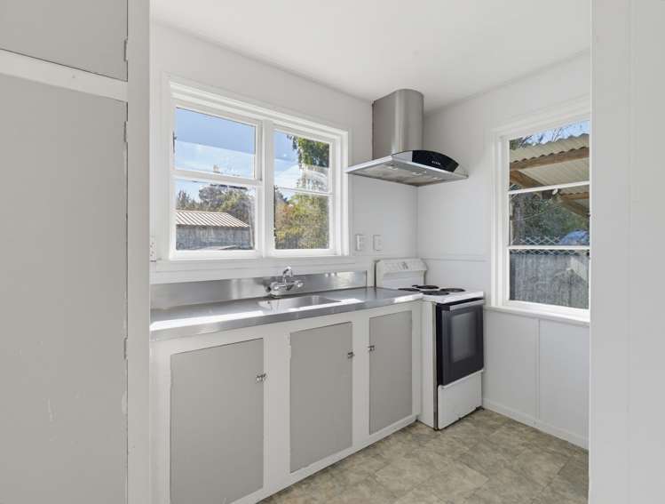 135 Rolleston Street Rakaia_3