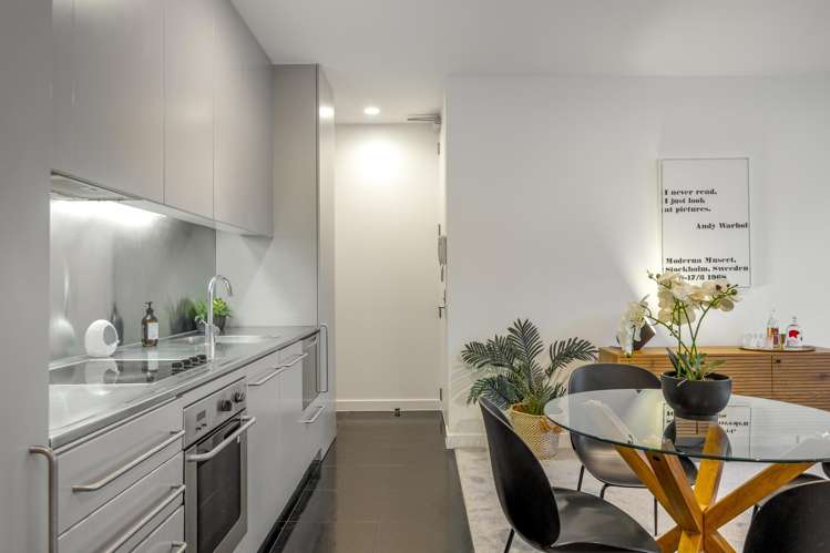 2a/8 Fisher-Point Drive Auckland Central_18