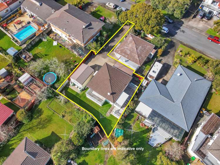 2/12 Tanoa Place Glendene_19