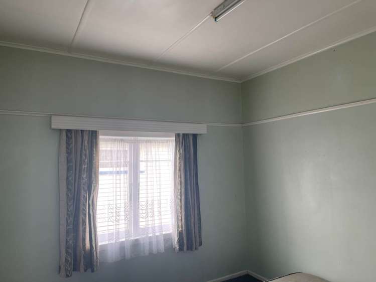 1/31 Saint Leonards Road Kelston_8