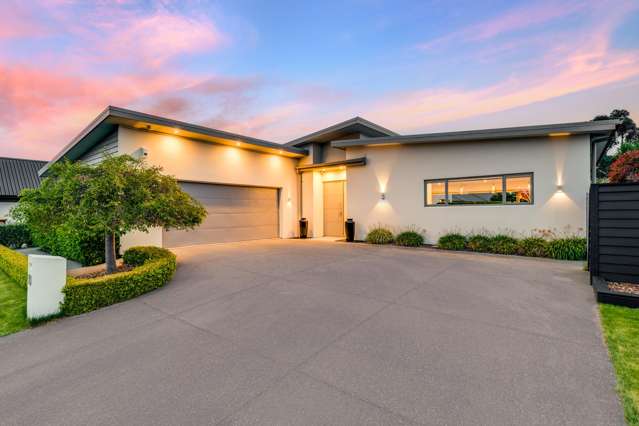 A Home of Impressive Scale & Lasting Appeal