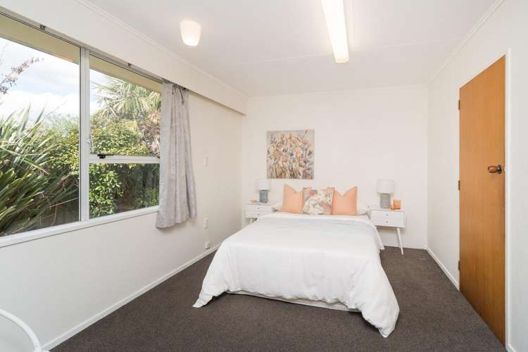 38 Somerset Crescent Highbury_8