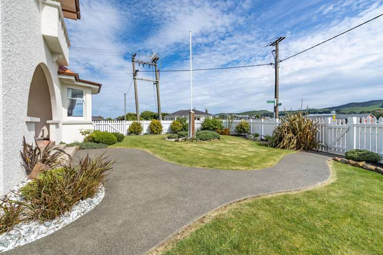 2 Jetty Street Riverton_39