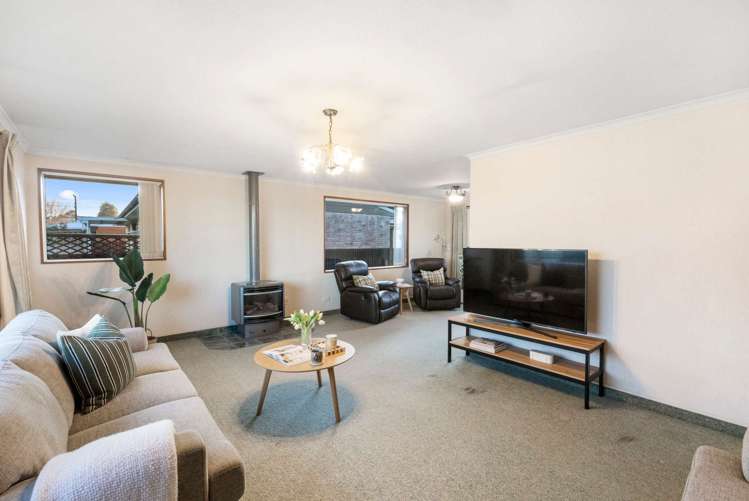 7 Robertson Street Gore_8