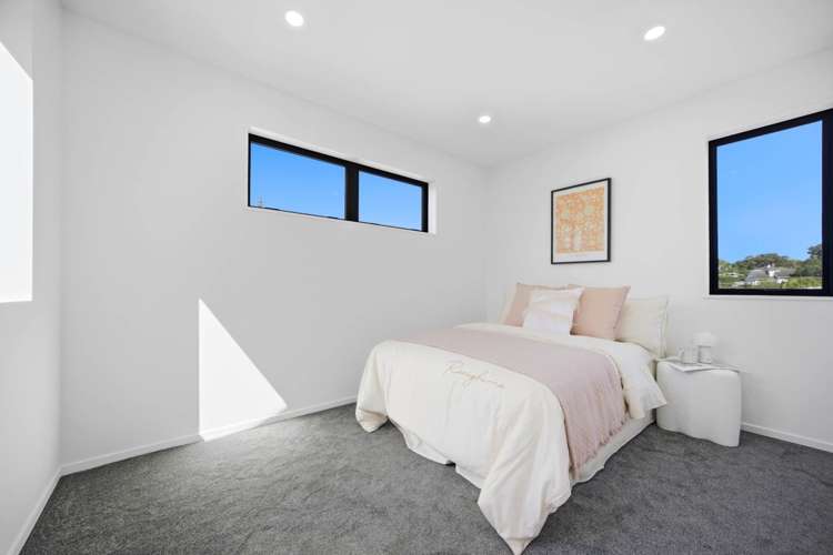 2/1 Montana Avenue Murrays Bay_13