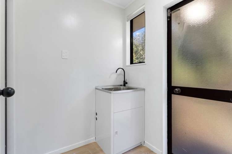 2/47 Settlement Road Papakura_14