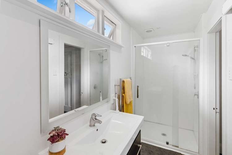 14 Memorial Avenue Ilam_9