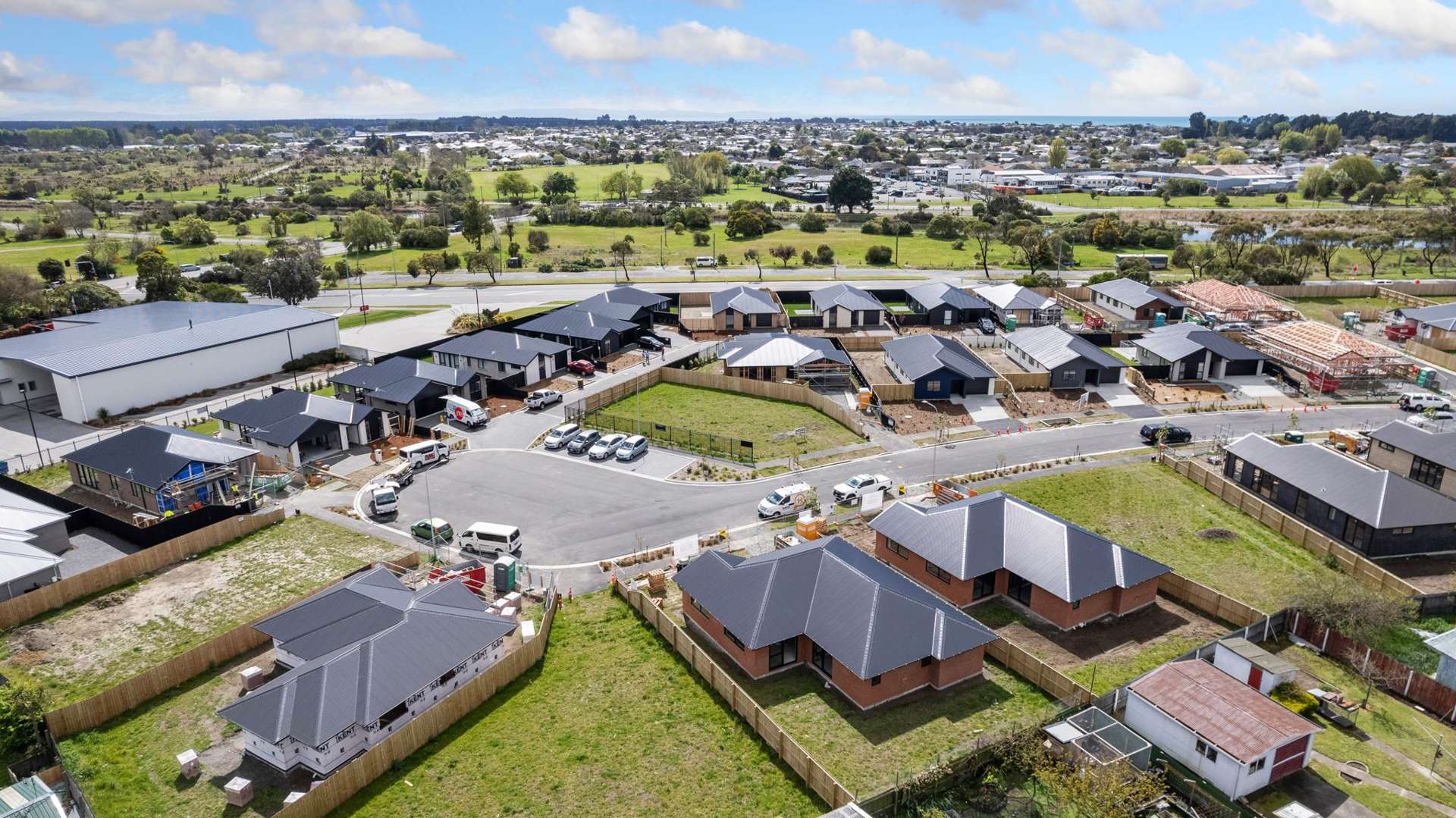 17 Poipoi Place Aranui_0