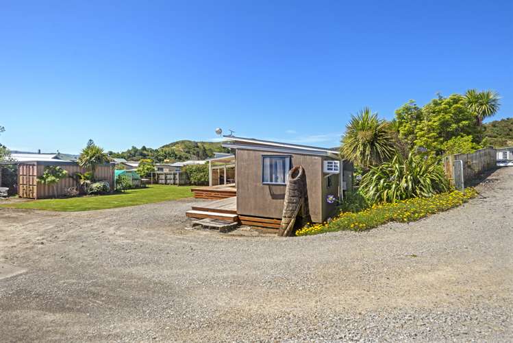 10 Puka Place Mahia_23