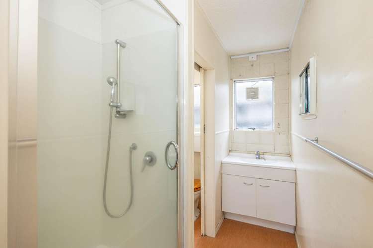 88 Lake Road Frankton_19