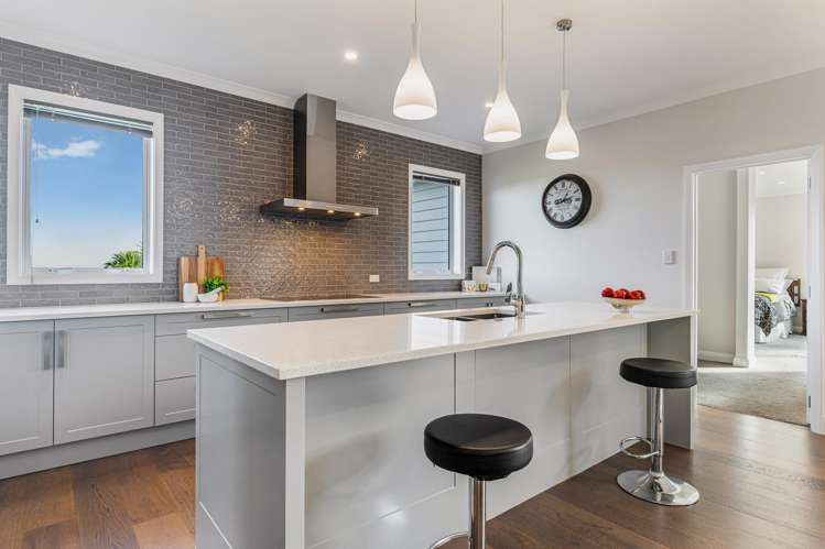 15 Flavell Drive Orewa_13