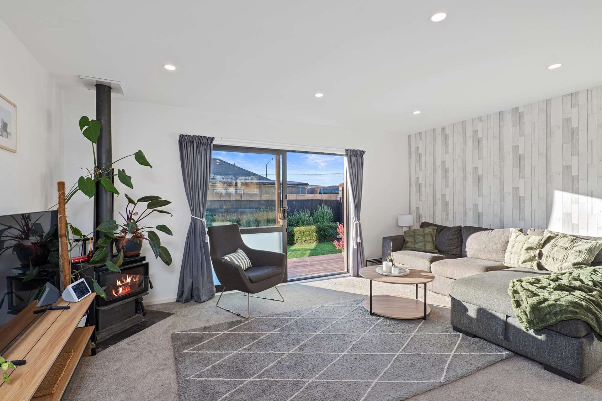 2/17 Johns Road Belfast_0