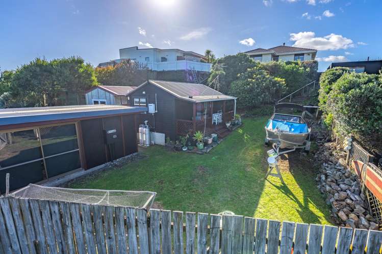 14 Koromiko Street Otaki Beach_23