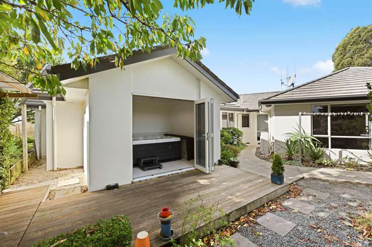 2/234 Gillard Road Ngahinapouri_28