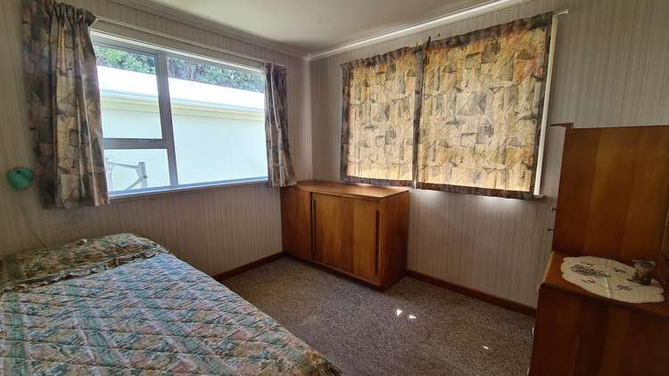 20 Dieffenbach Street Opunake_17