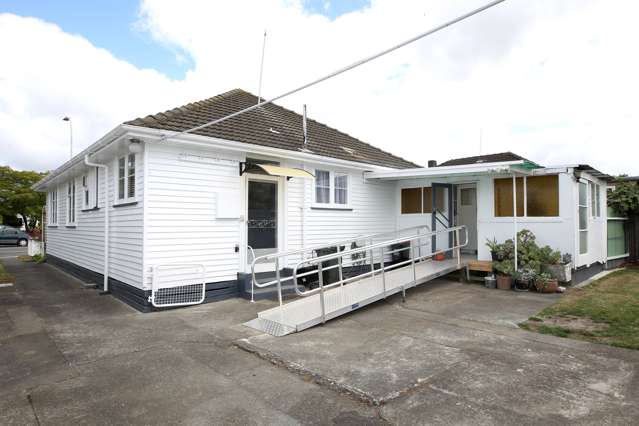 401 Murdoch Road West Raureka_1