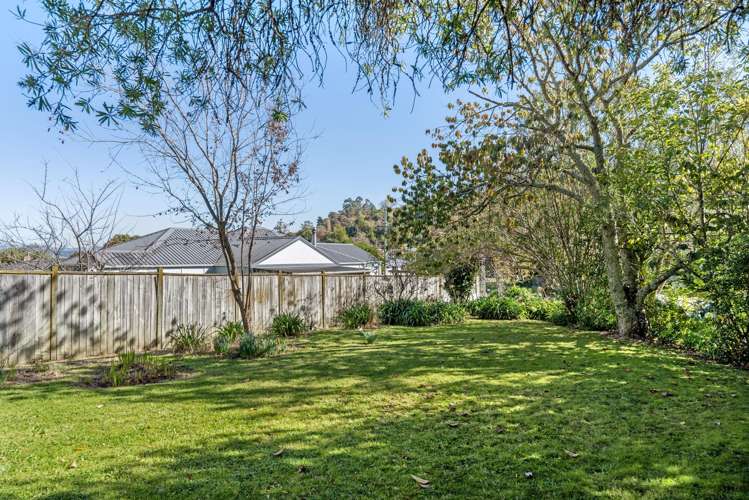 7 Stanford Crescent Whataupoko_26