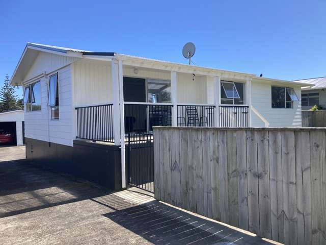 23 High Street East Waitara_2